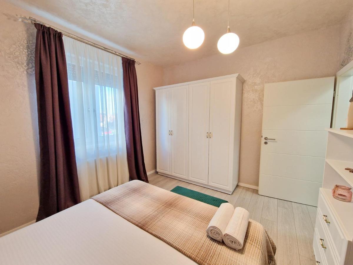 Mirvana Apartments Legacy Residence Timisoara Exterior photo